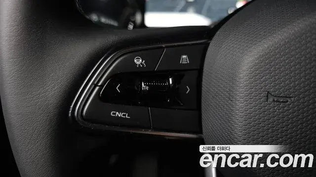 Renault Samsung Grand Koleos 2024 — Photo 2/32