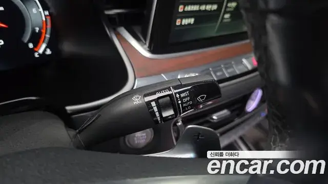 Kia The K9 2018 — Şəkil 22/30