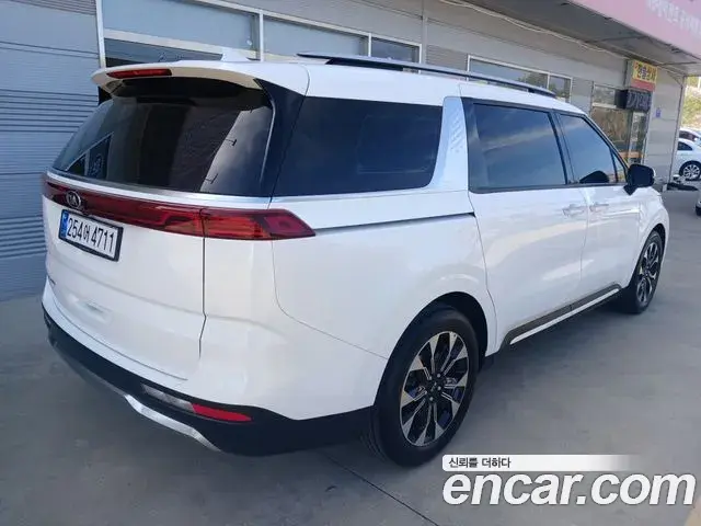 Kia Carnival 2021 — Şəkil 3/17