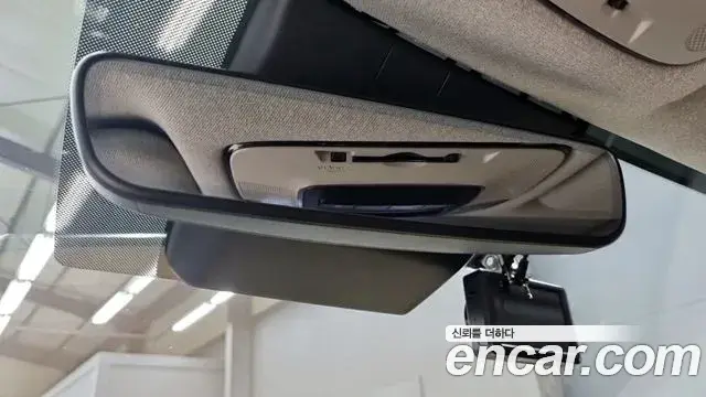 Hyundai Sonata Hybrid 2020 — Photo 16/17