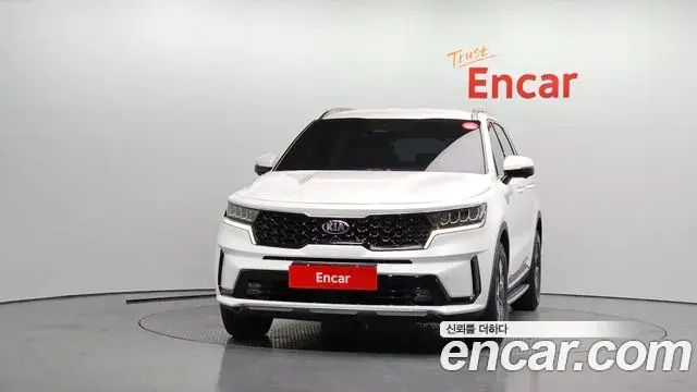 Kia Sorento 2021 — Фото 3/20