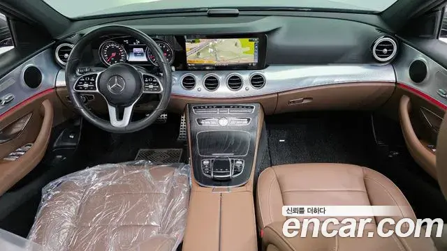 Mercedes-Benz E-Class 2019 — ფოტო 9/30