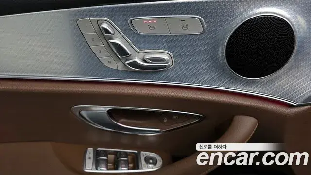 Mercedes-Benz E-Class 2019 — ფოტო 6/30