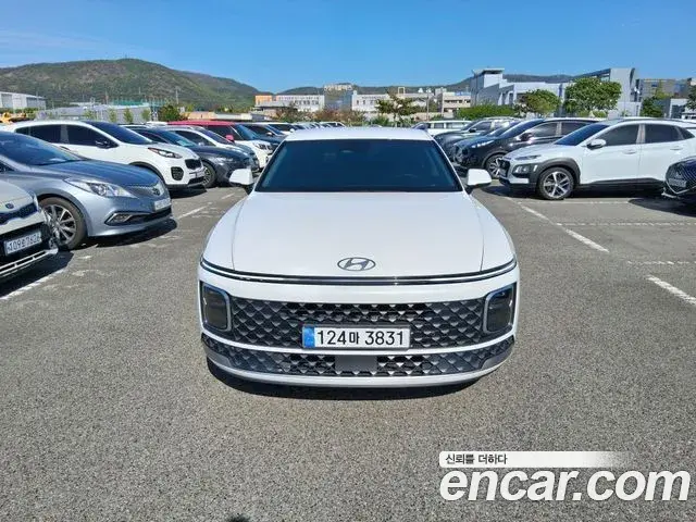 Hyundai Grandeur Hybrid 2023 — ფოტო 1/20