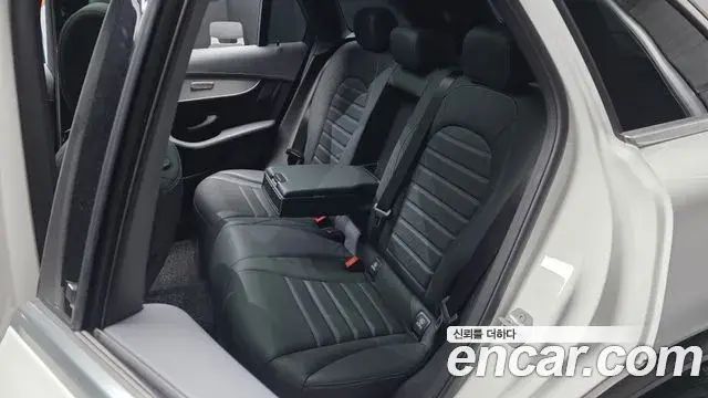 Mercedes-Benz GLC-Class 2021 — Фото 12/20