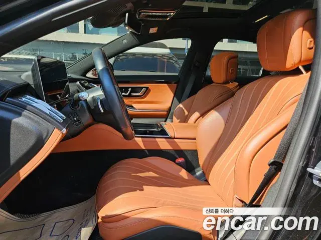 Mercedes-Benz S-Class 2022 — ფოტო 8/20