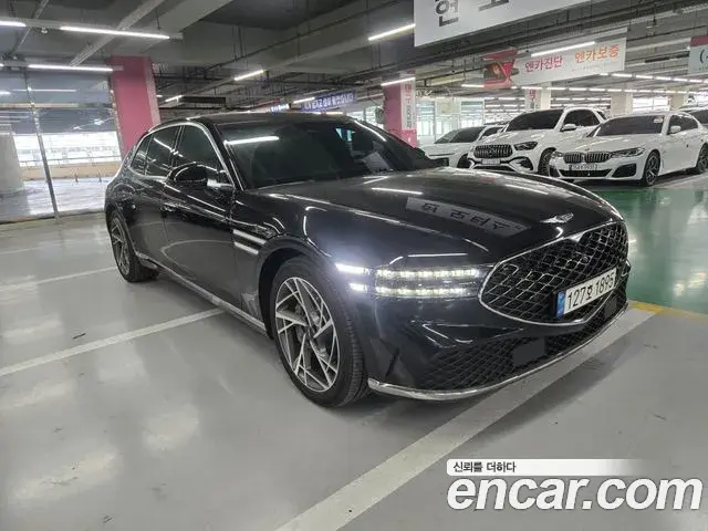 Genesis G90 2022 — Фото 1/16