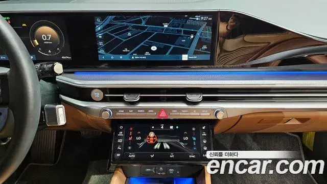Hyundai Grandeur Hybrid 2023 — Photo 16/32