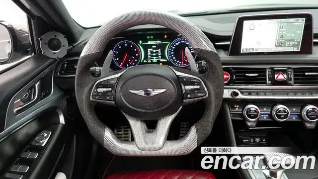 Genesis G70 2018 — Photo 10/20