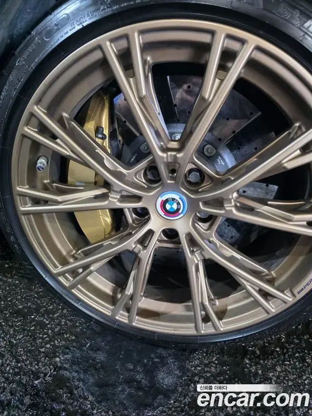 BMW M4 2020 — ფოტო 4/9