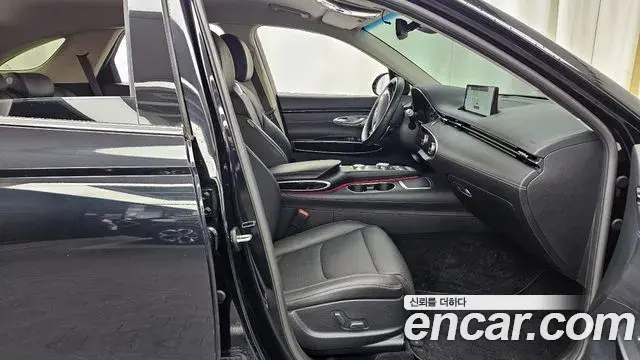 Genesis GV70 2021 — Şəkil 8/30