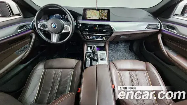BMW 5 Series 2019 — Şəkil 6/20