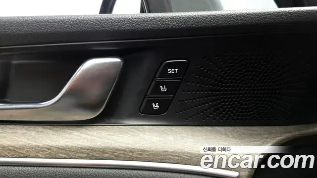 Kia K5 2021 — Photo 7/37
