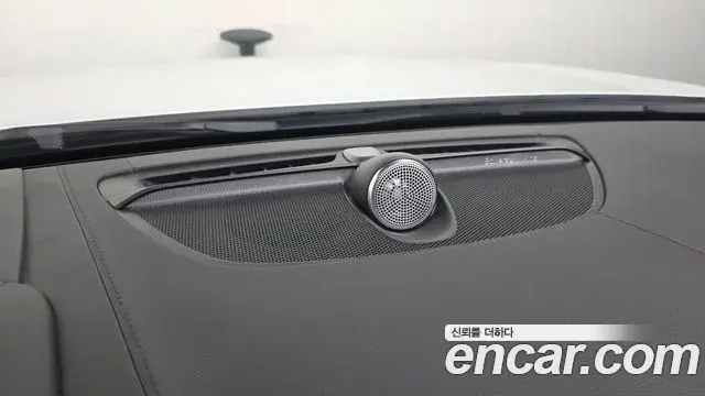 Volvo S90 2024 — ფოტო 28/35