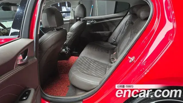 Kia Stinger Meister 2021 — Photo 26/34