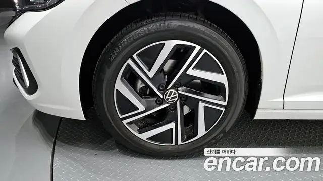 Volkswagen Jetta 2024 — Photo 15/31