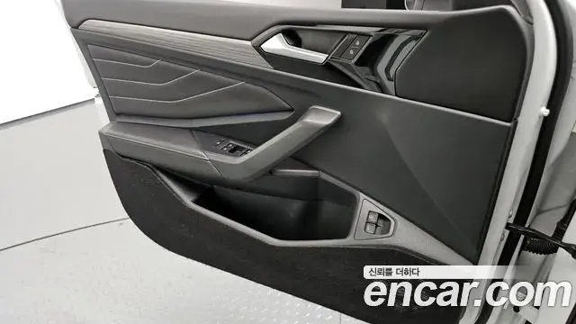 Volkswagen Jetta 2024 — Photo 23/31