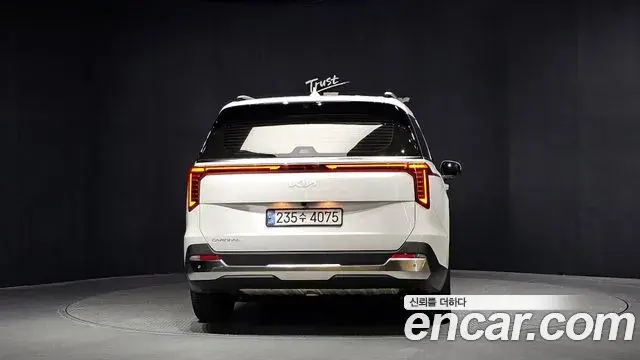 Kia Carnival 2024 — Photo 4/20