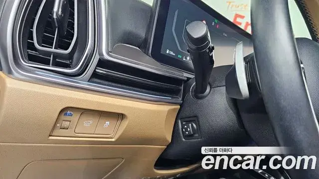 Kia Sorento 2023 — Şəkil 4/30