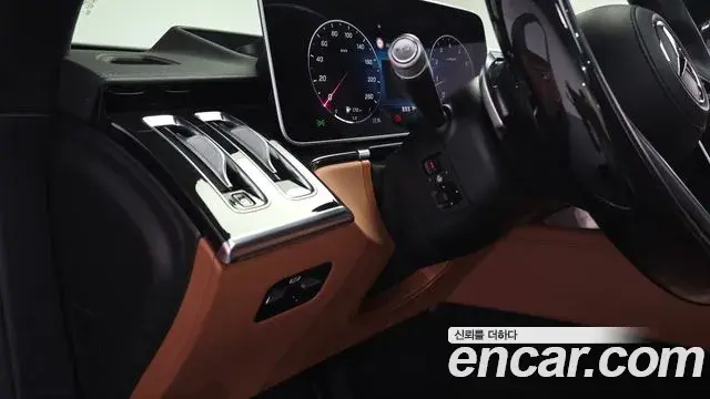 Mercedes-Benz S-Class 2022 — ფოტო 38/39