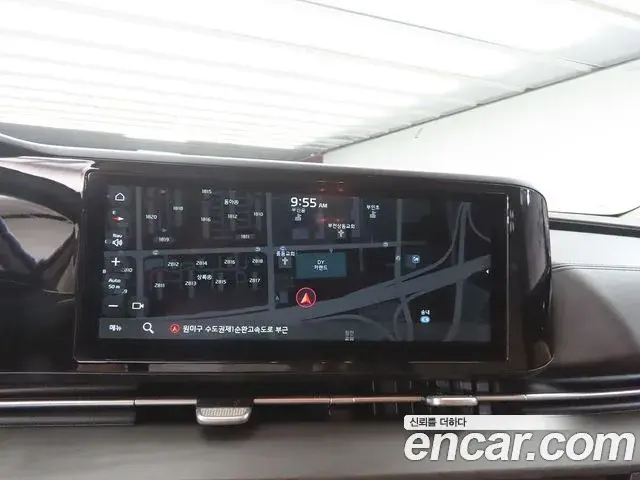 Kia Carnival 2021 — Photo 13/20