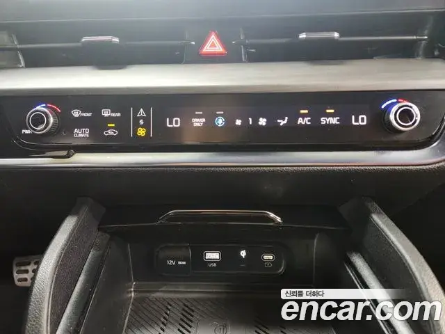 Kia Sportage 2022 — Фото 12/20