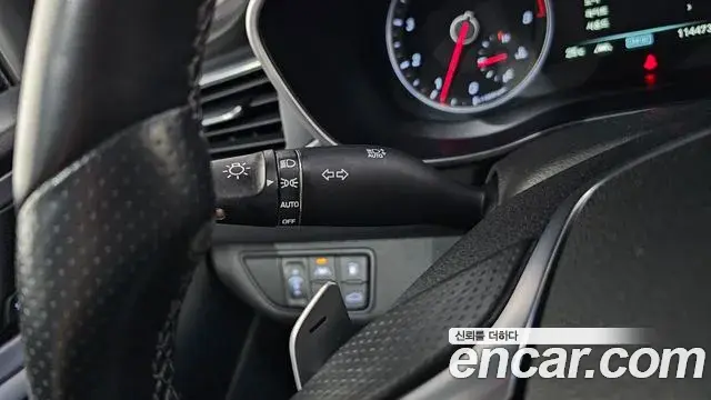 Genesis G70 2018 — Photo 26/37