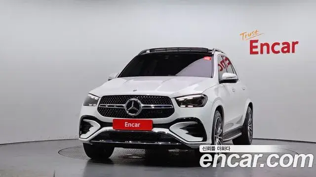 Mercedes-Benz GLE-Class 2025 — Фото 3/20