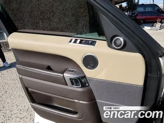 Land Rover Range Rover Sport 2018 — Şəkil 8/20