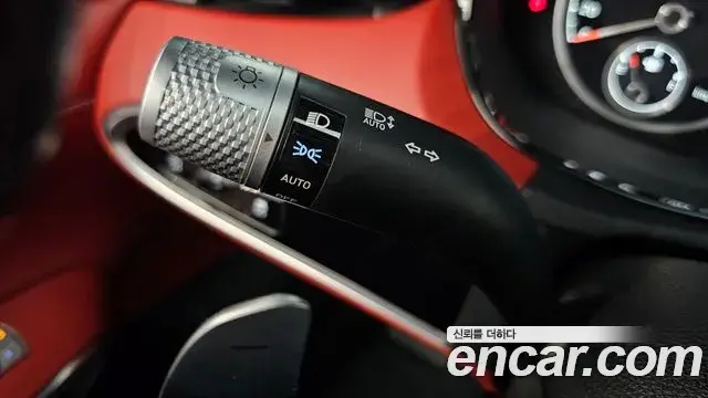 Genesis GV70 2022 — Photo 7/33