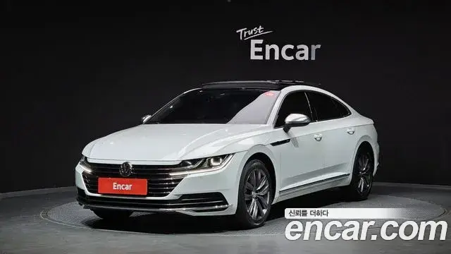 Volkswagen Arteon 2020 — Photo 17/32