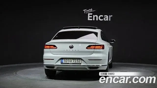 Volkswagen Arteon 2020 — Photo 16/32