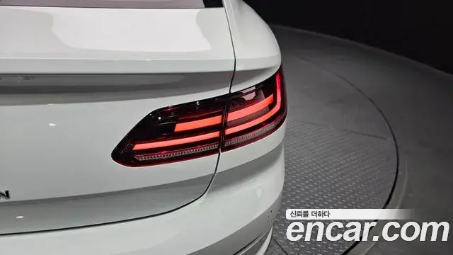 Volkswagen Arteon 2020 — Photo 5/32