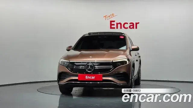 Mercedes-Benz EQA 2022 — Photo 12/33