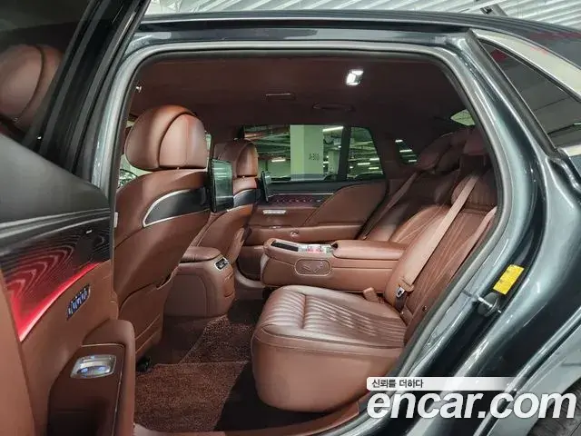 Genesis G90 2022 — ფოტო 6/20