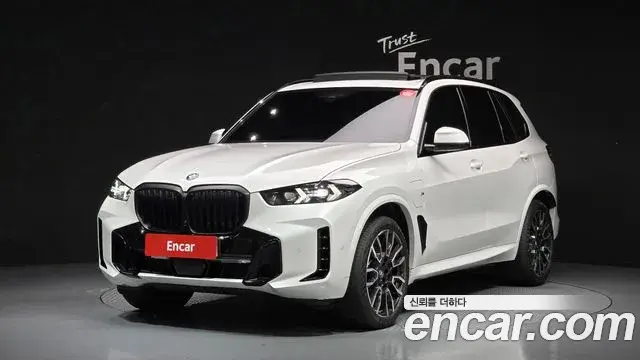 BMW X5 2025 — Photo 17/33