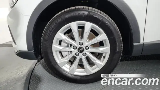 Audi Q3 2025 — Photo 34/34
