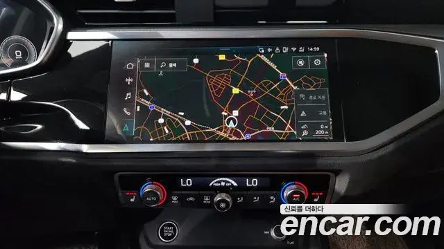 Audi Q3 2025 — Photo 9/34