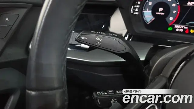 Audi A3 2023 — ფოტო 18/33