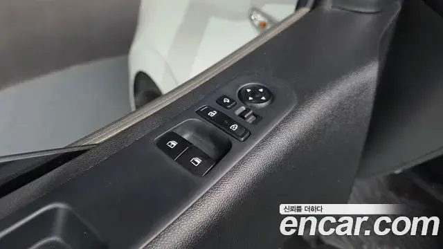 Hyundai Staria 2022 — Photo 24/30