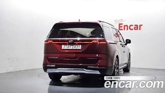 Kia Carnival 2020 — Şəkil 17/34