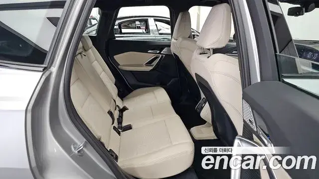 BMW X1 2025 — Фото 12/20