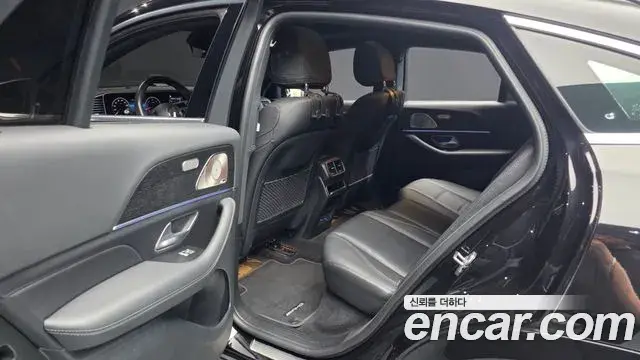 Mercedes-Benz GLE-Class 2023 — Şəkil 27/39