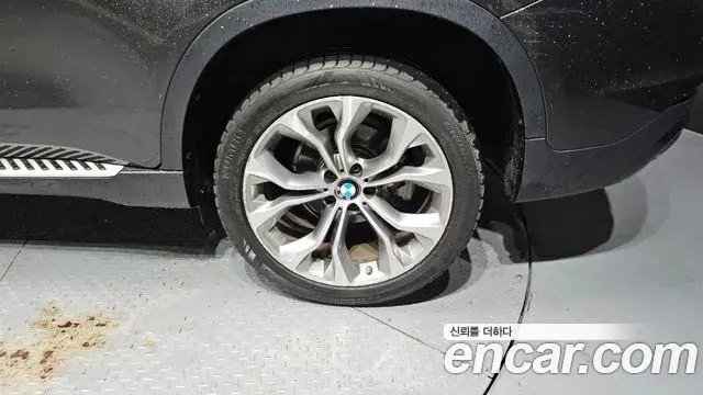 BMW X6 2018 — ფოტო 20/32