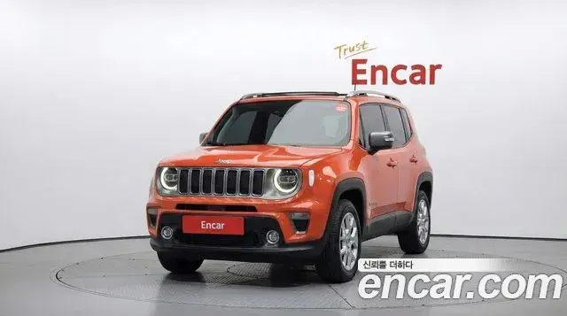 Jeep Renegade 2019 — ფოტო 29/34