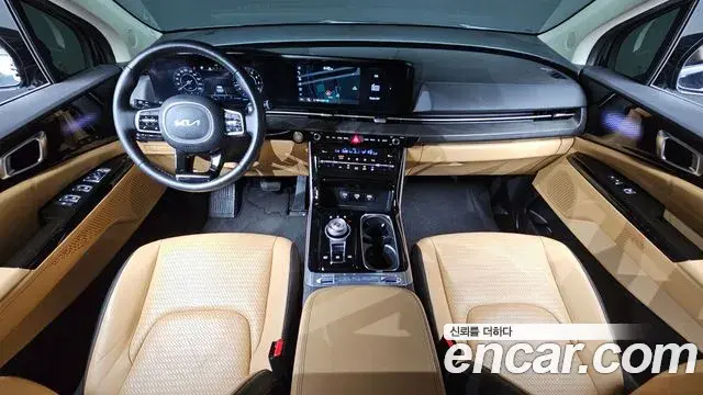Kia Carnival 2023 — Фото 10/20