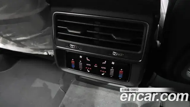 Audi Q7 2026 — Photo 24/36