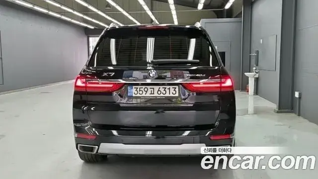 BMW X7 2022 — Photo 5/11