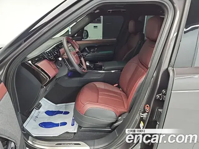 Land Rover Range Rover Sport 2024 — Photo 15/20