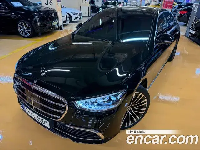 Mercedes-Benz S-Class 2021 — Photo 15/18